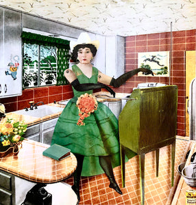 Marla Goodman Art | Dolly Vinyl in her Kitchen