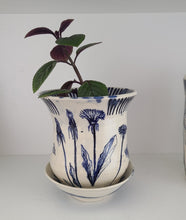 Load image into Gallery viewer, Cathryn McIntyre | Twerk Planter &amp; Dish
