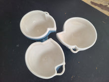 Load image into Gallery viewer, Sandy Dvarishkis Ceramic Corner Cut Goblets (Blue &amp; White)
