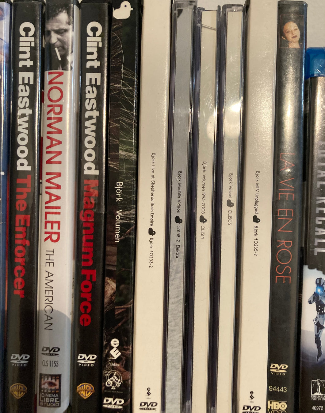 $5 DVD / BluRay